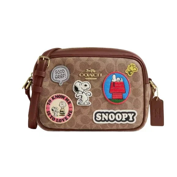 【Coach X Peanuts】Jamie カメラバック 在庫確認願います CBM28 Coach Coach X Peanuts Jamie Camera Bag In Signature Canvas